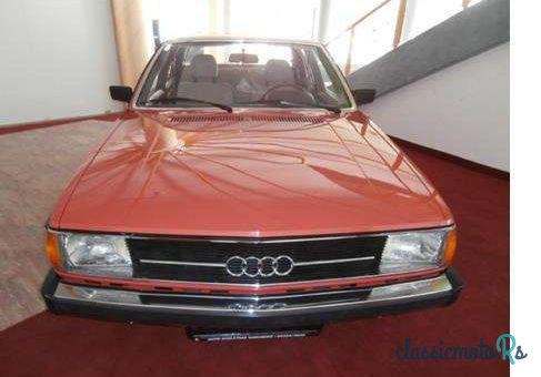 1977' Audi 100 photo #1