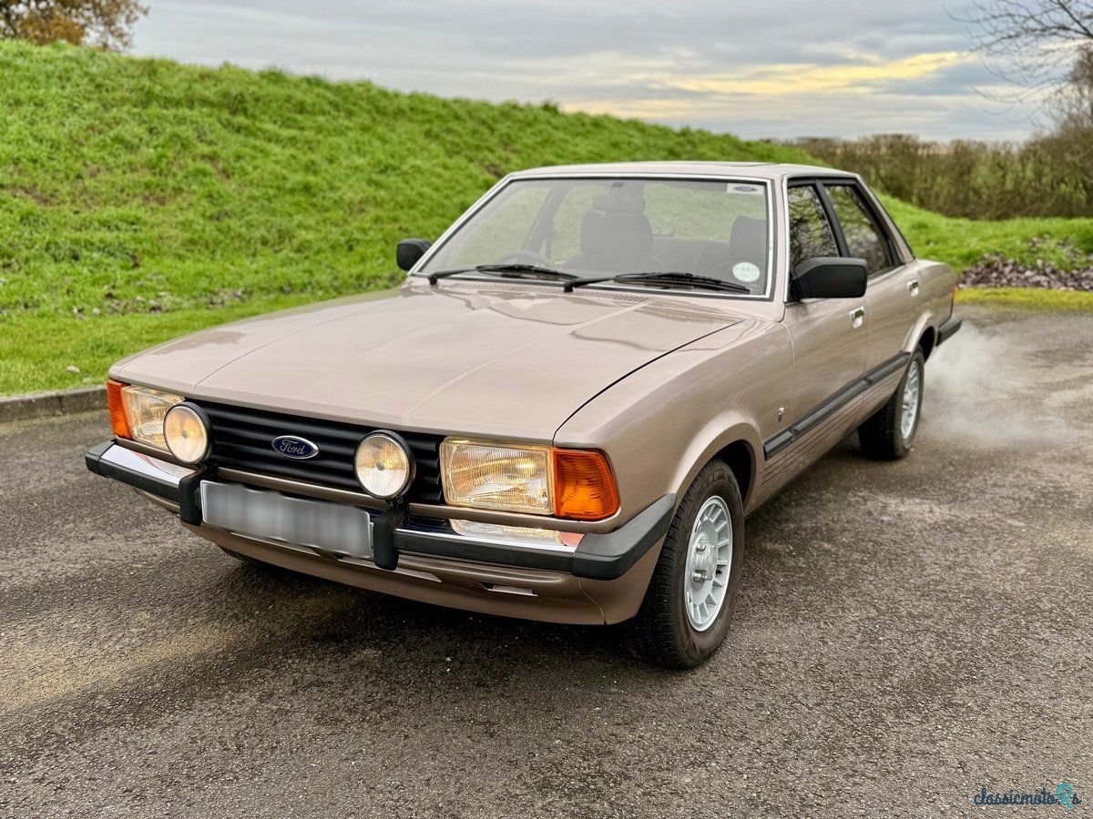 1982' Ford Cortina photo #1