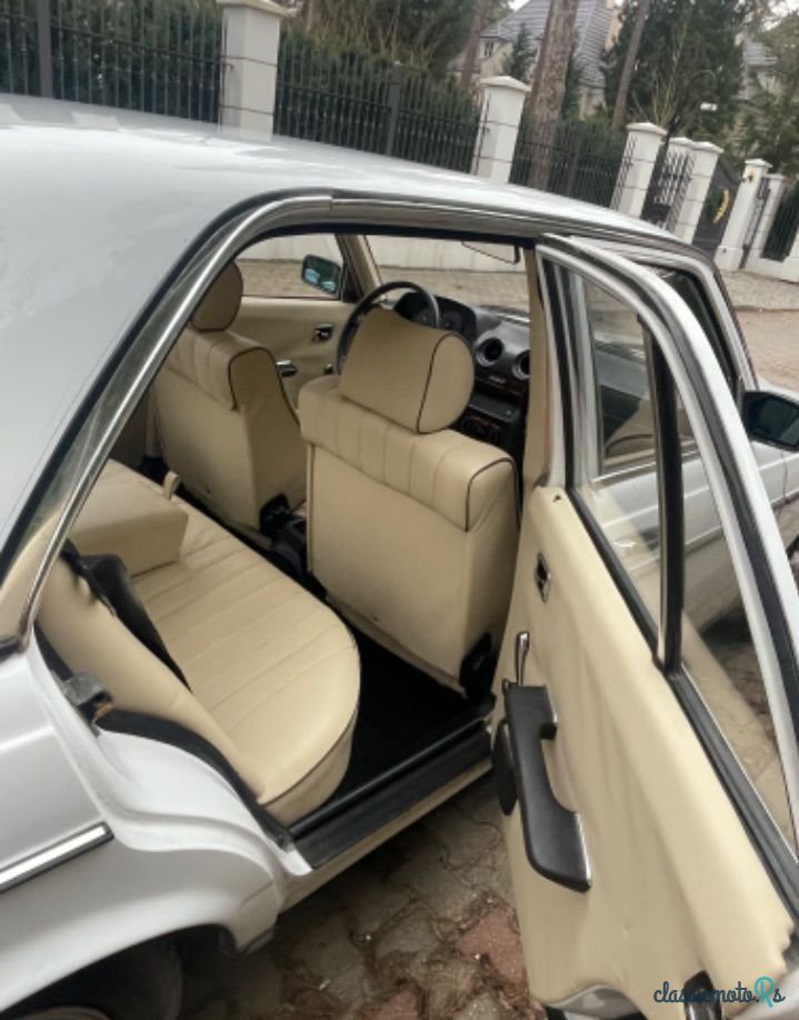 1980' Mercedes-Benz W123 photo #1