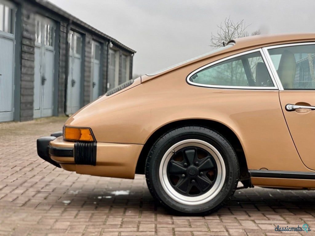 1976' Porsche 911 photo #6