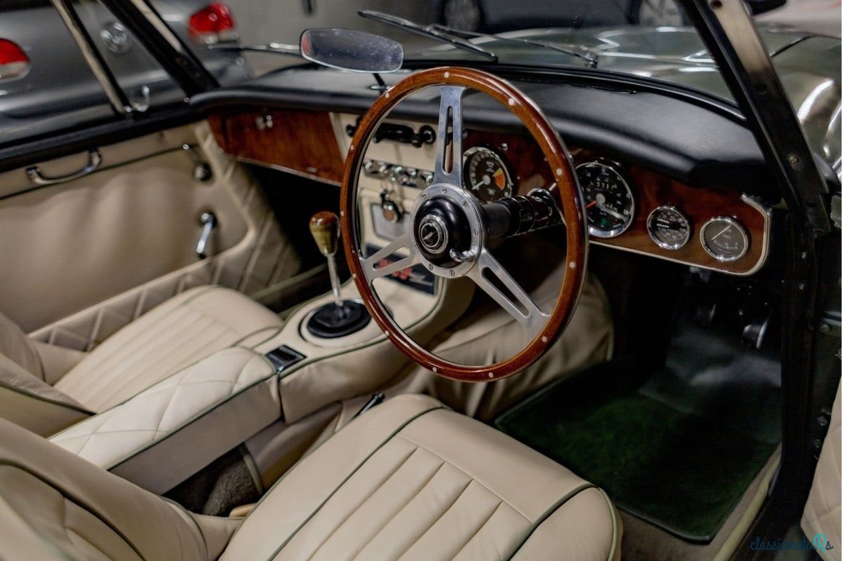 1966' Austin-Healey 3000 photo #2