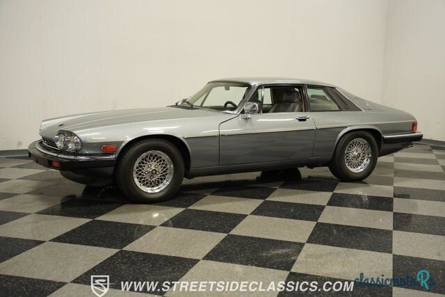 1989' Jaguar XJS photo #4