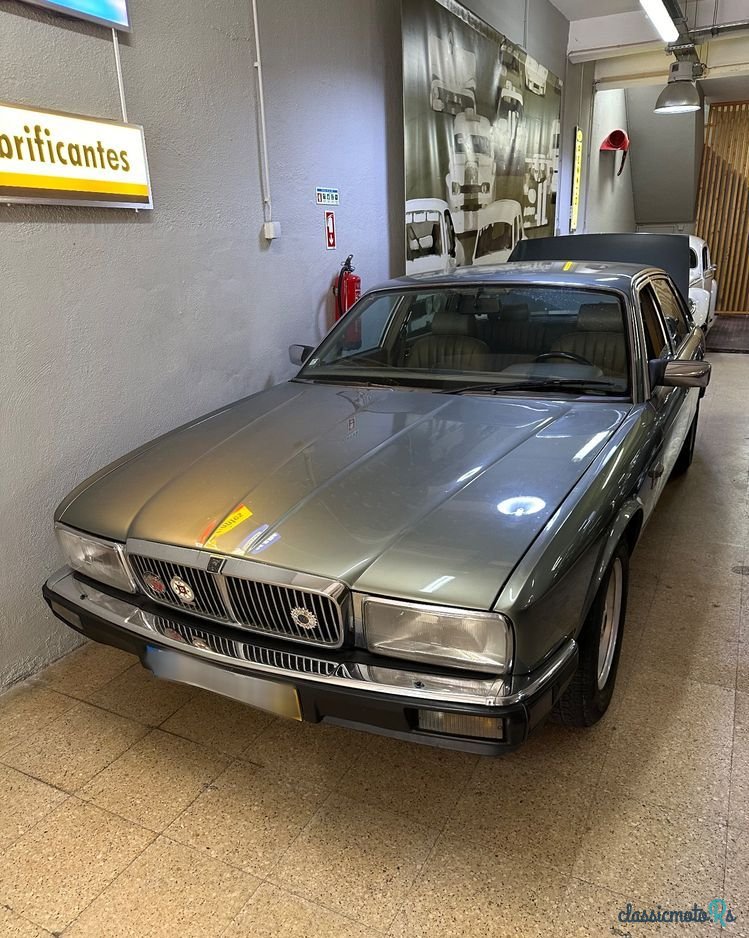 1990' Jaguar Sovereign 4.0 photo #1