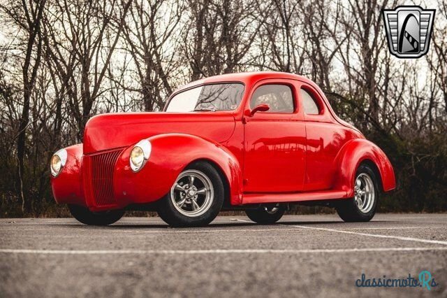 1940' Ford photo #4