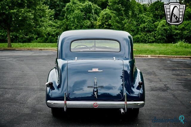 1939' Pontiac Deluxe photo #5
