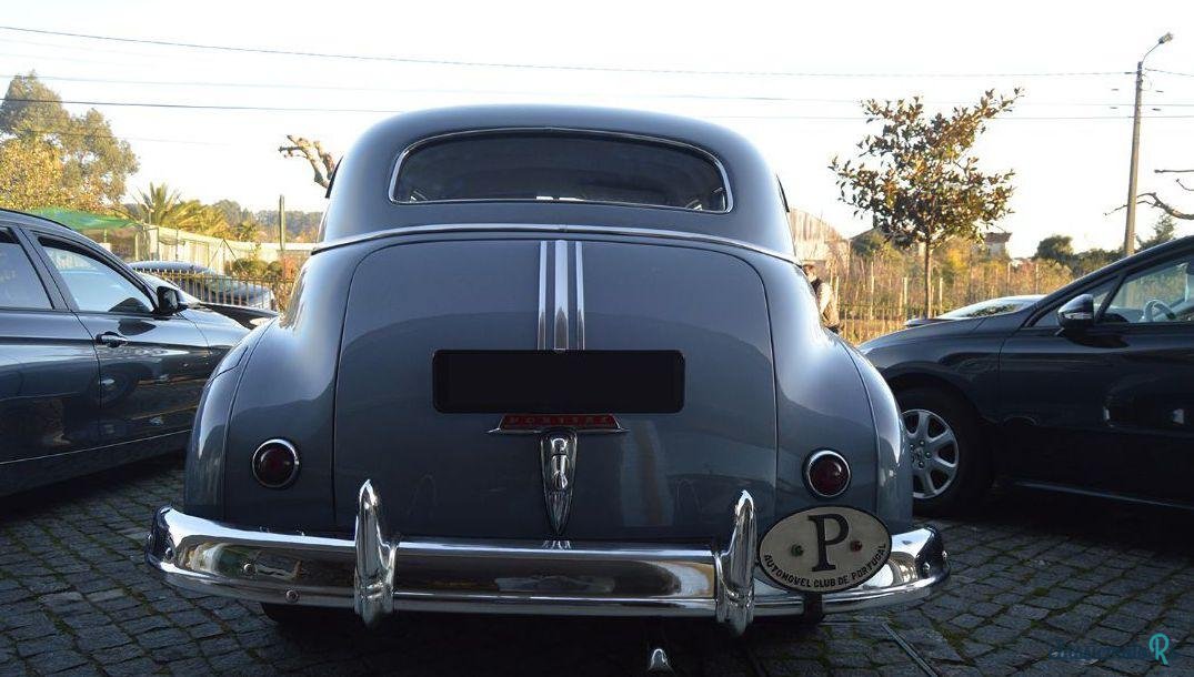 1948' Pontiac Streamliner Silver Streak photo #2