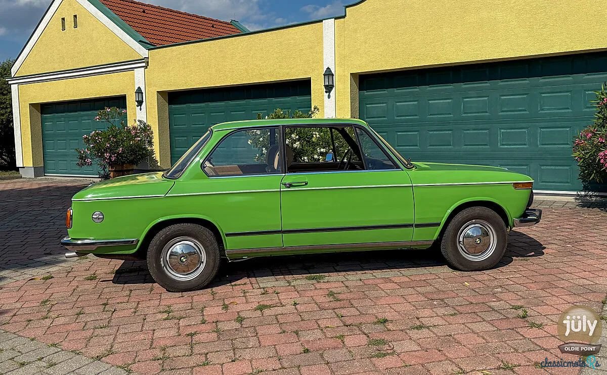 1977' BMW 1502 photo #6
