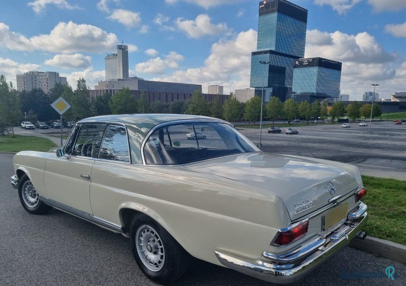1967' Mercedes-Benz 250 SE W111 photo #3