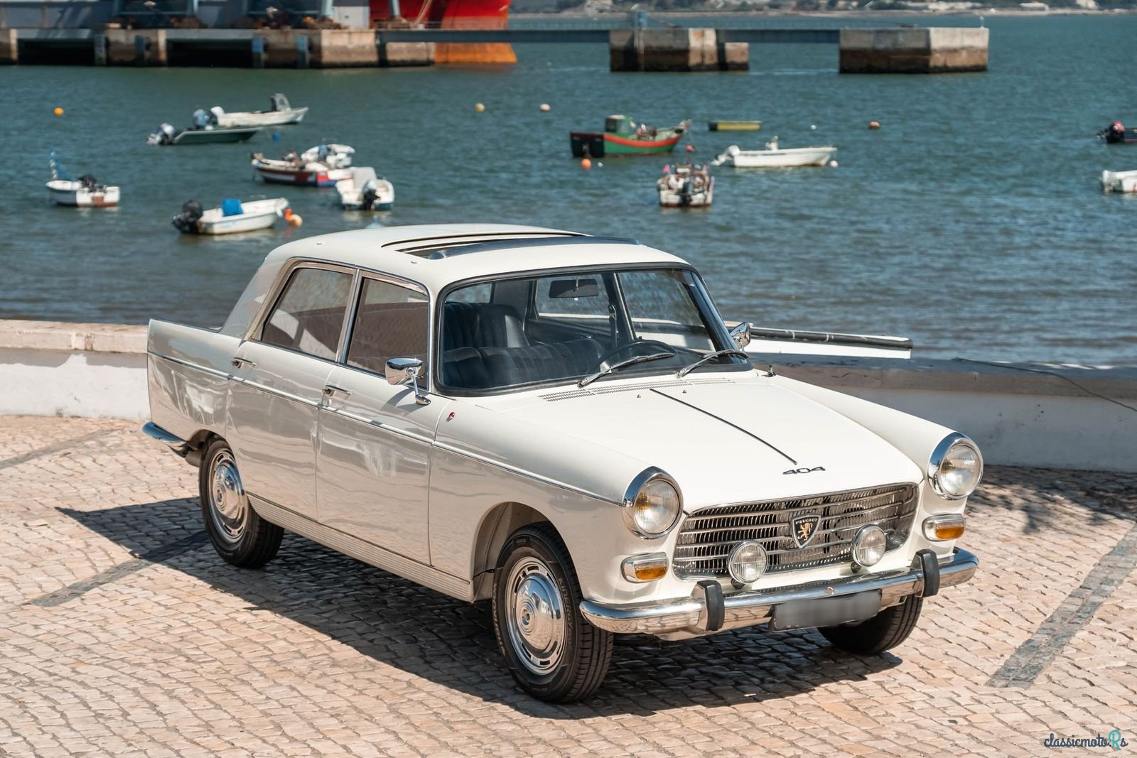 1967' Peugeot 404 photo #1