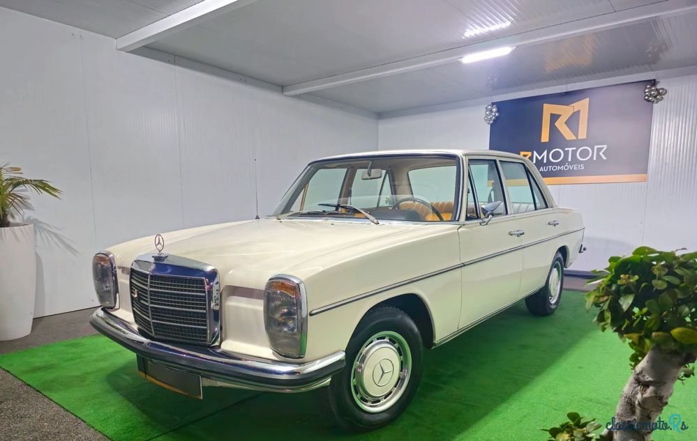 1970' Mercedes-Benz W114/W115 photo #1