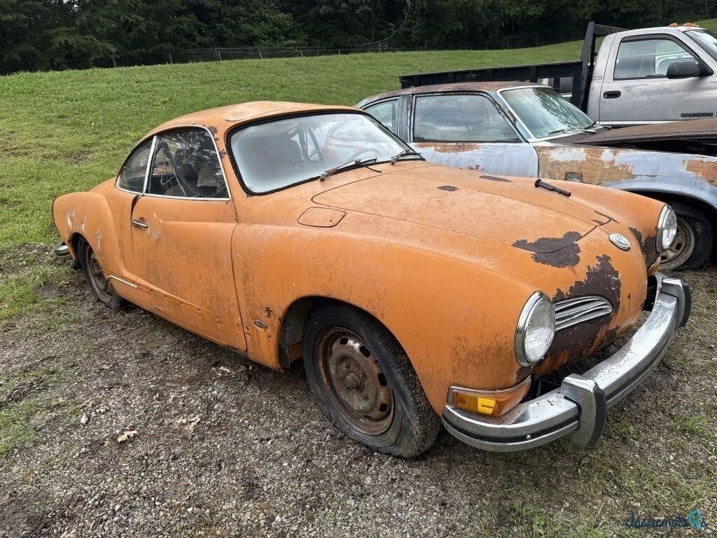 1973' Volkswagen Karmann Ghia photo #1