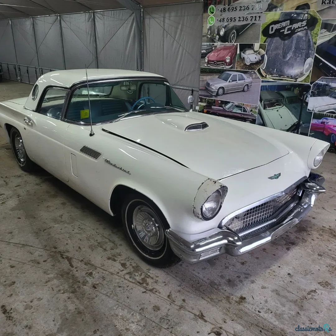 1957' Ford Thunderbird photo #6