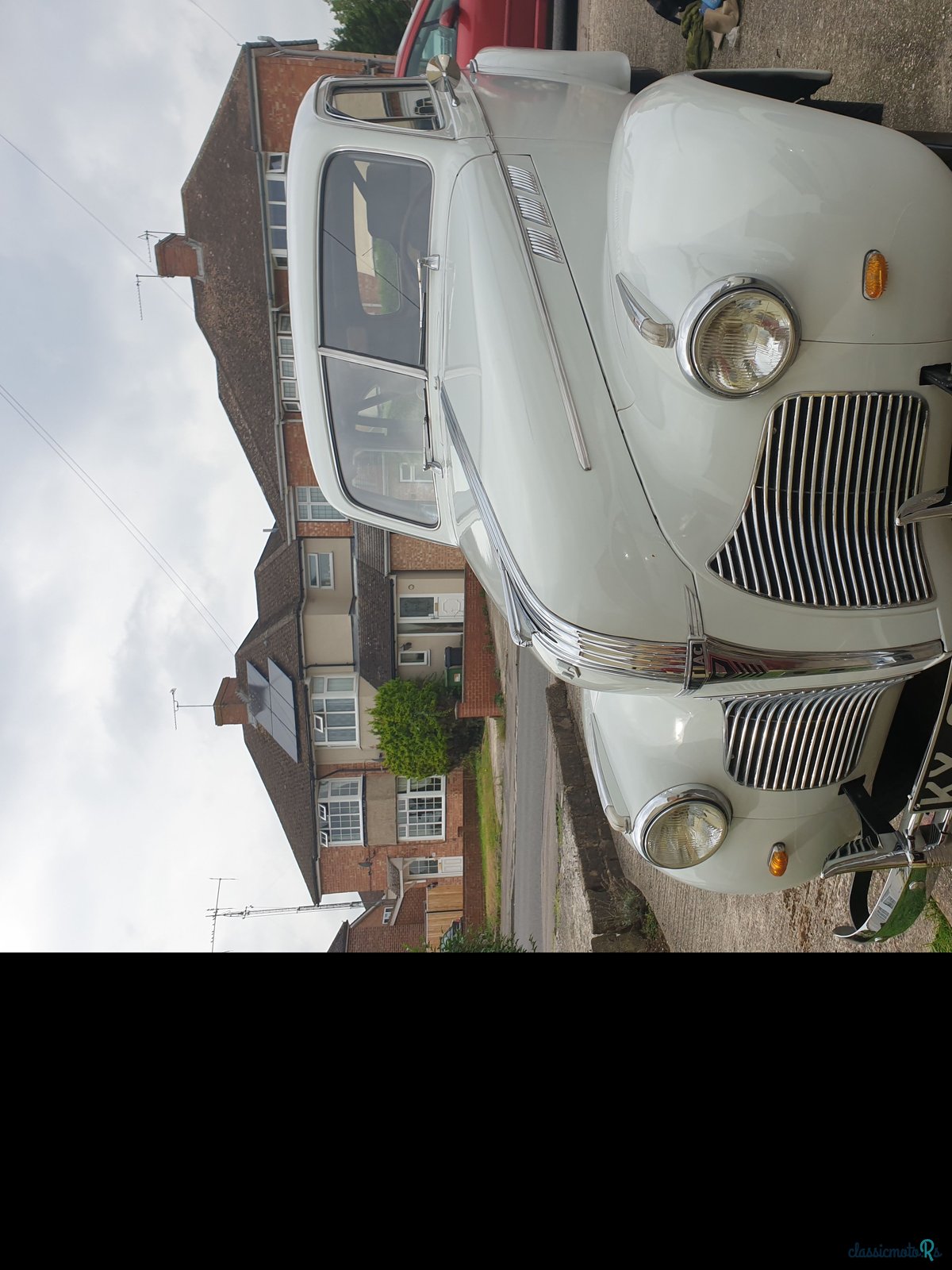 1940' Pontiac Two Door Sedan photo #2