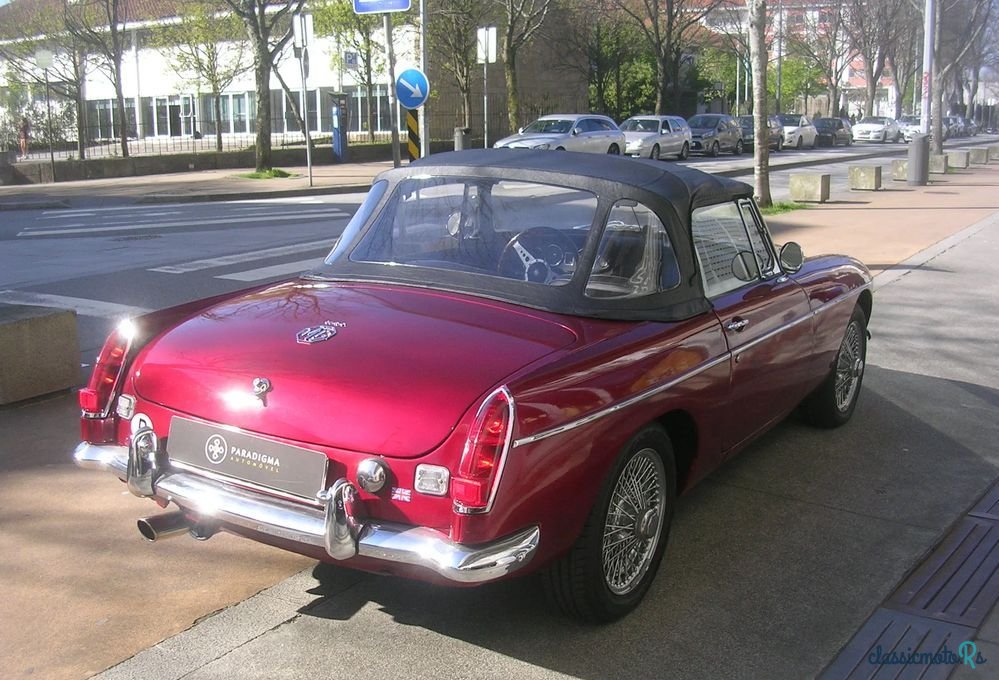 1969' MG MGC photo #4