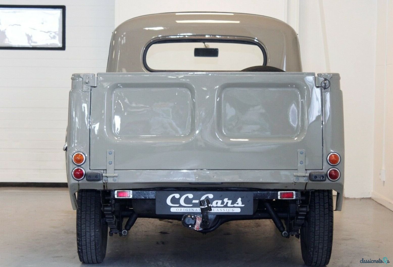 1972' Morris 1000 photo #4