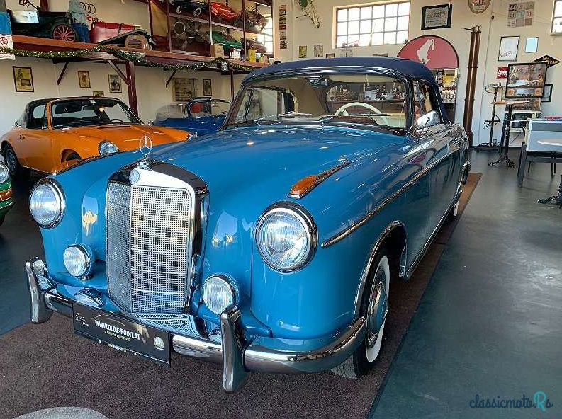 1958' Mercedes-Benz 220S photo #3