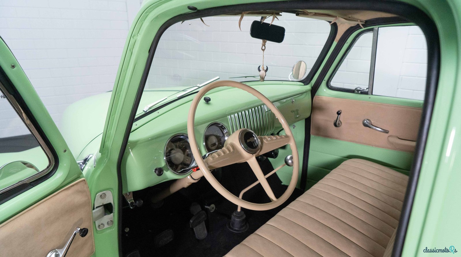 1954' Chevrolet 3100 photo #2