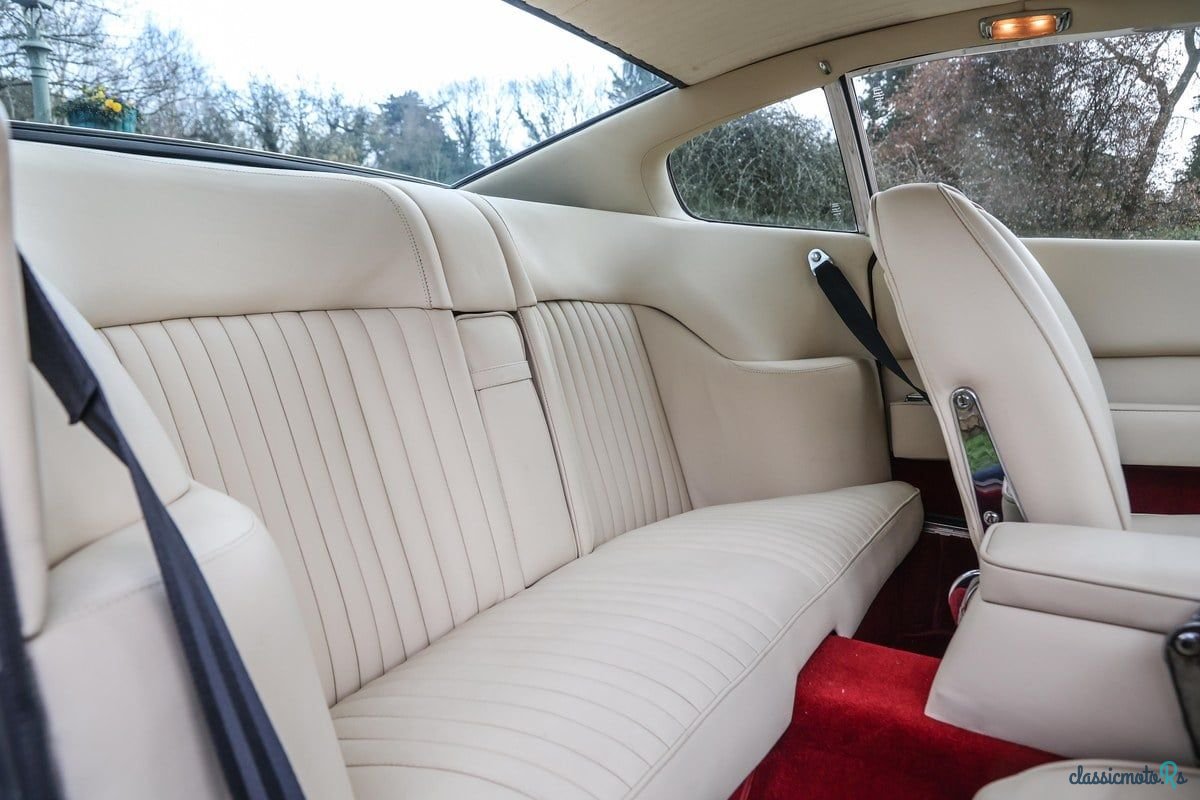 1971' Aston Martin DB2 photo #6