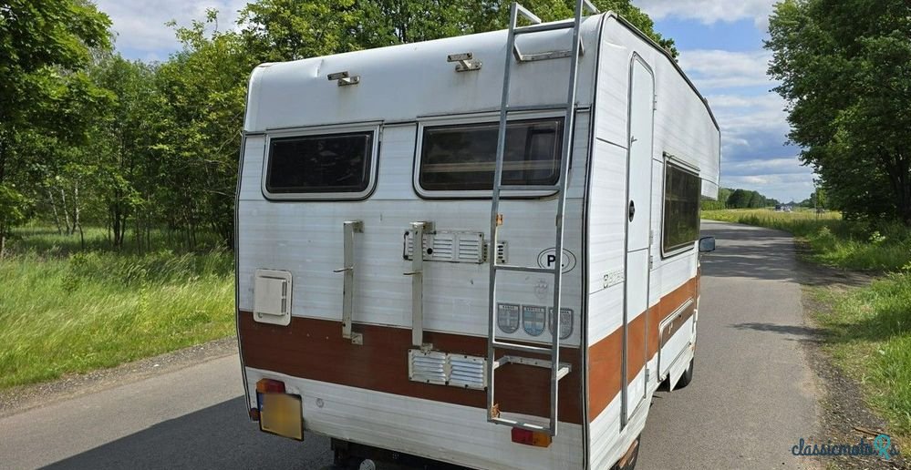 1980' Toyota Hiace photo #6