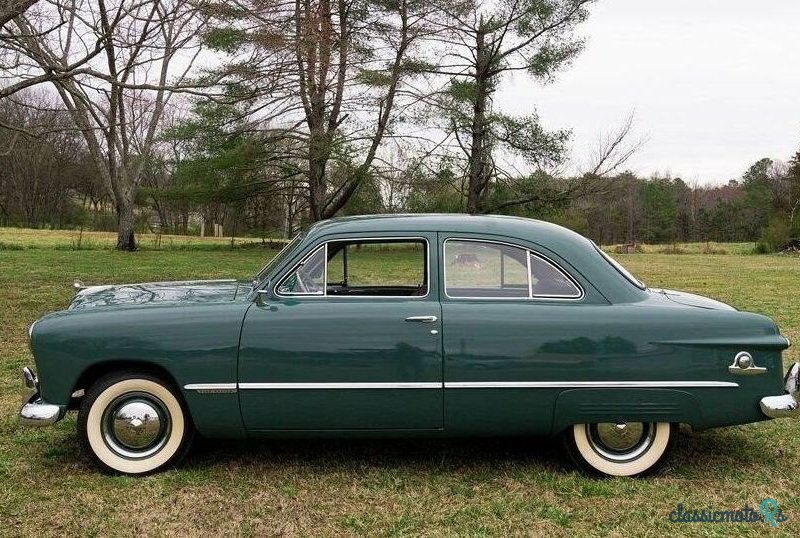 1949' Ford Custom photo #4