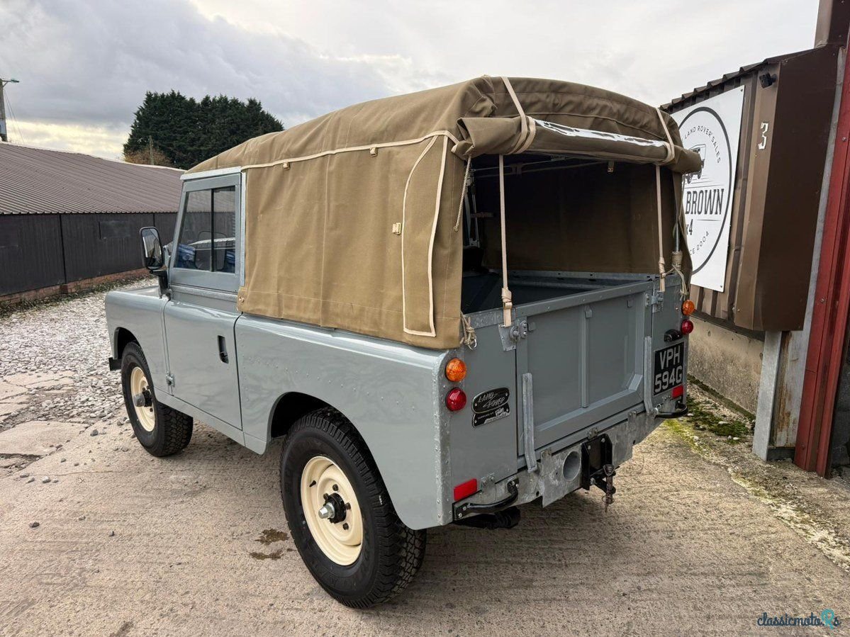 1968' Land Rover Series 2A photo #6