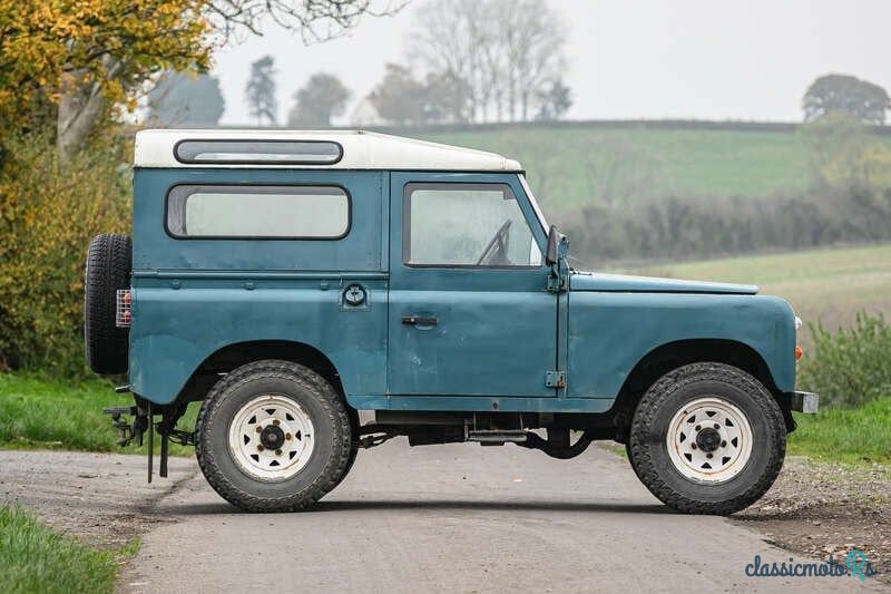 1968' Land Rover 88 photo #5