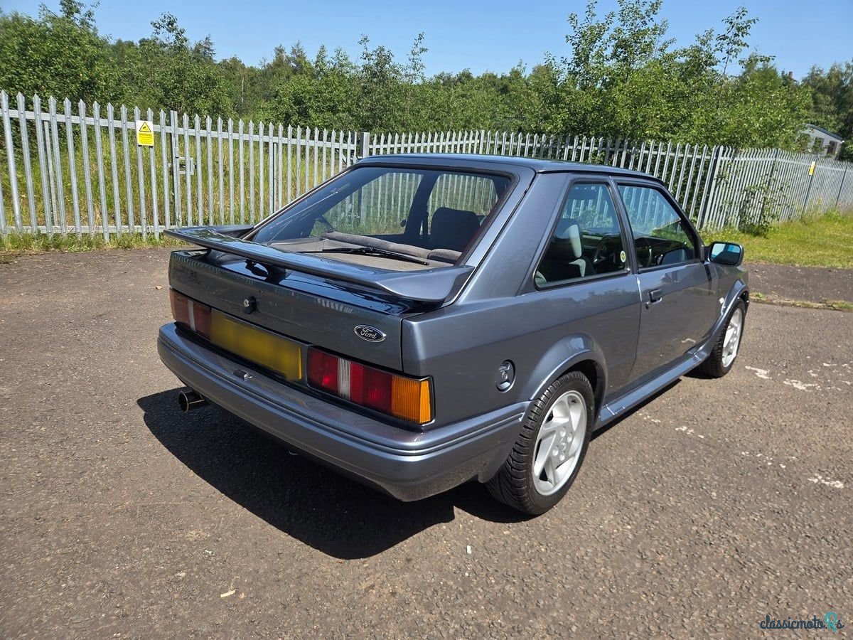 1986' Ford Escort photo #5