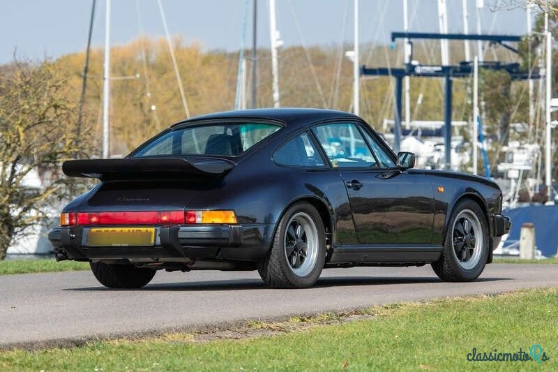 1988' Porsche 911 photo #4