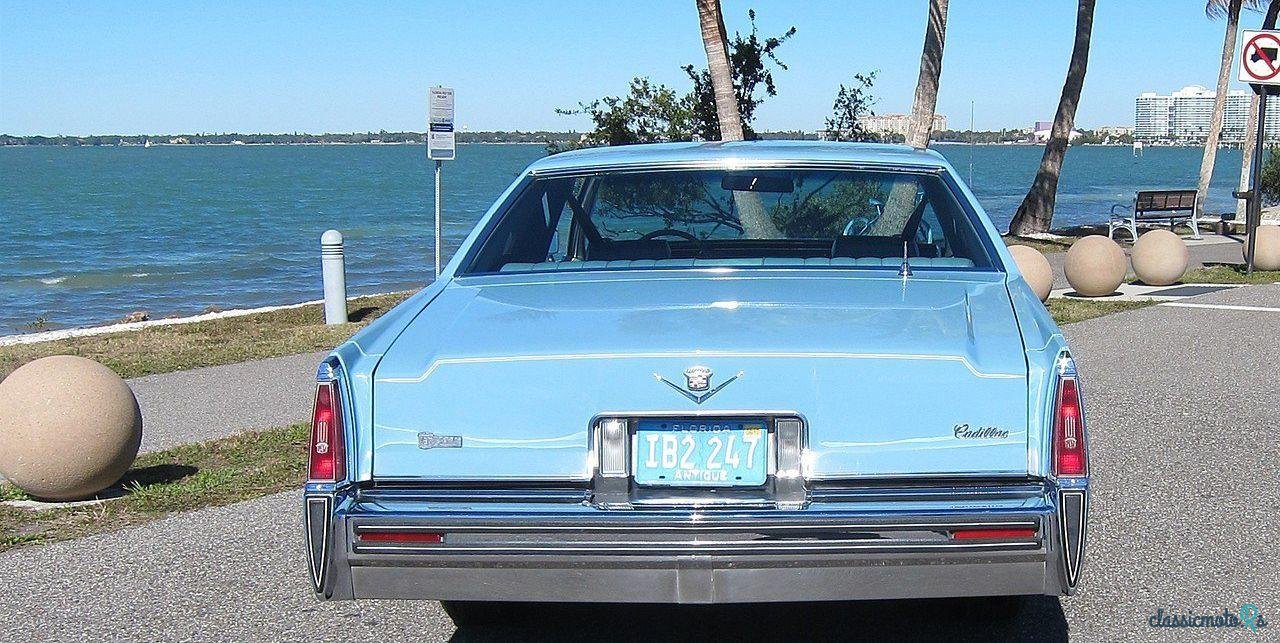 1977' Cadillac De Ville photo #4