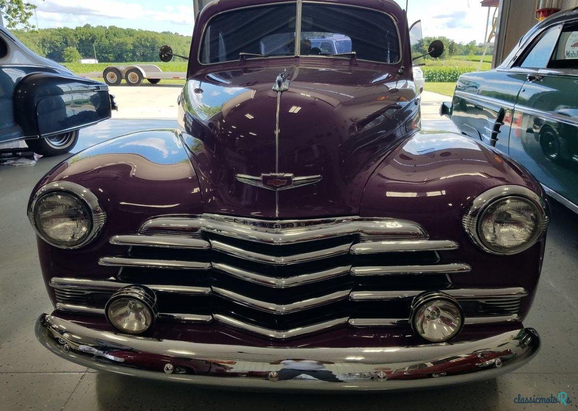 1947' Chevrolet Sedan photo #3