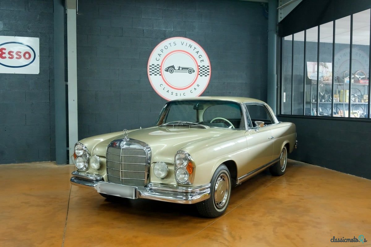 1968' Mercedes-Benz 280 photo #1