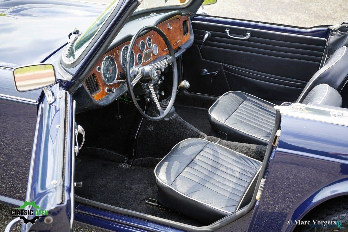 1963' Triumph TR4 photo #5