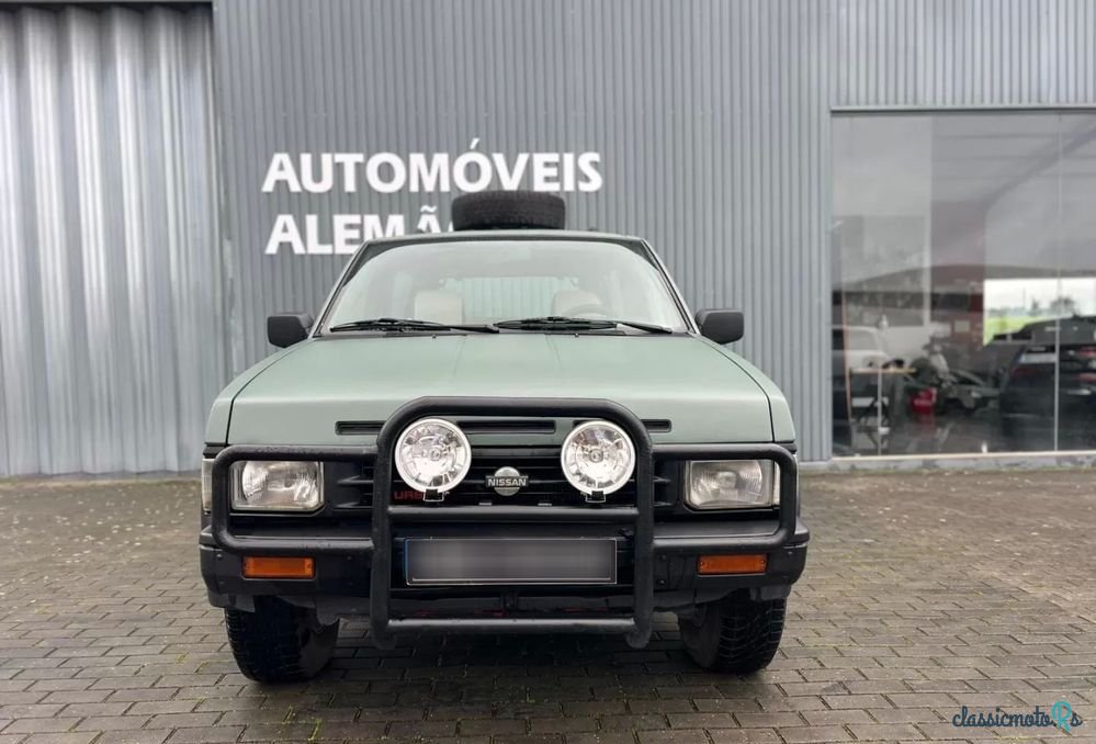 1990' Nissan Terrano photo #3