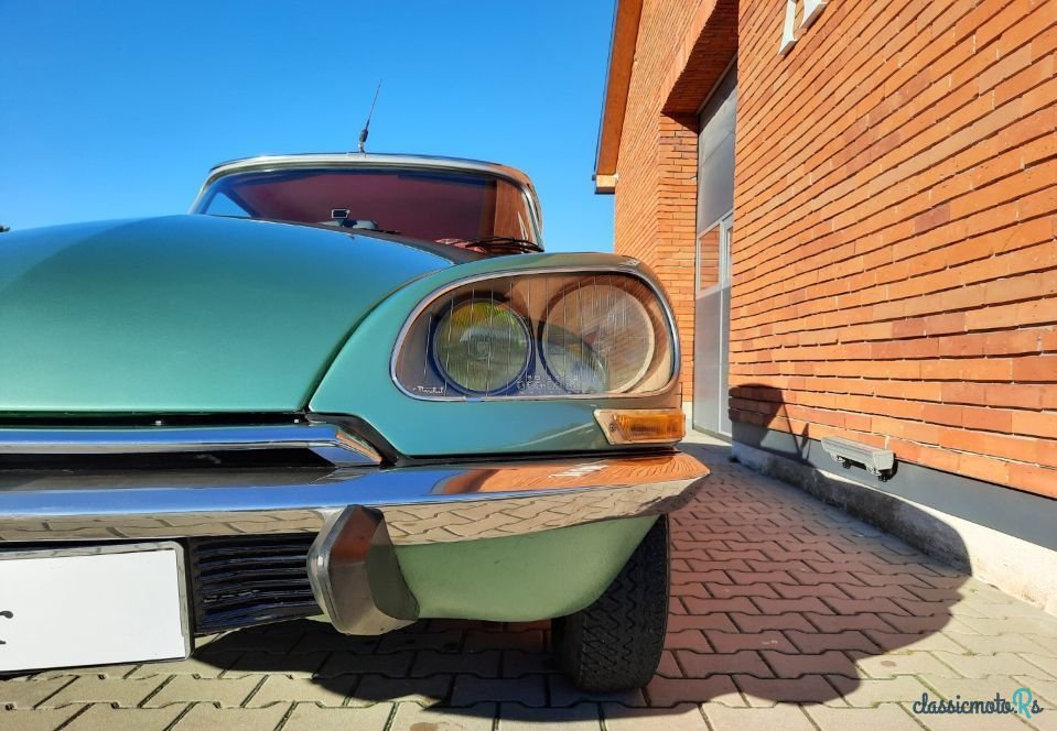 1974' Citroen DS photo #5