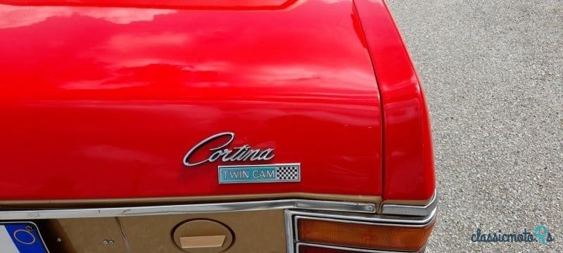 1970' Ford Cortina photo #5