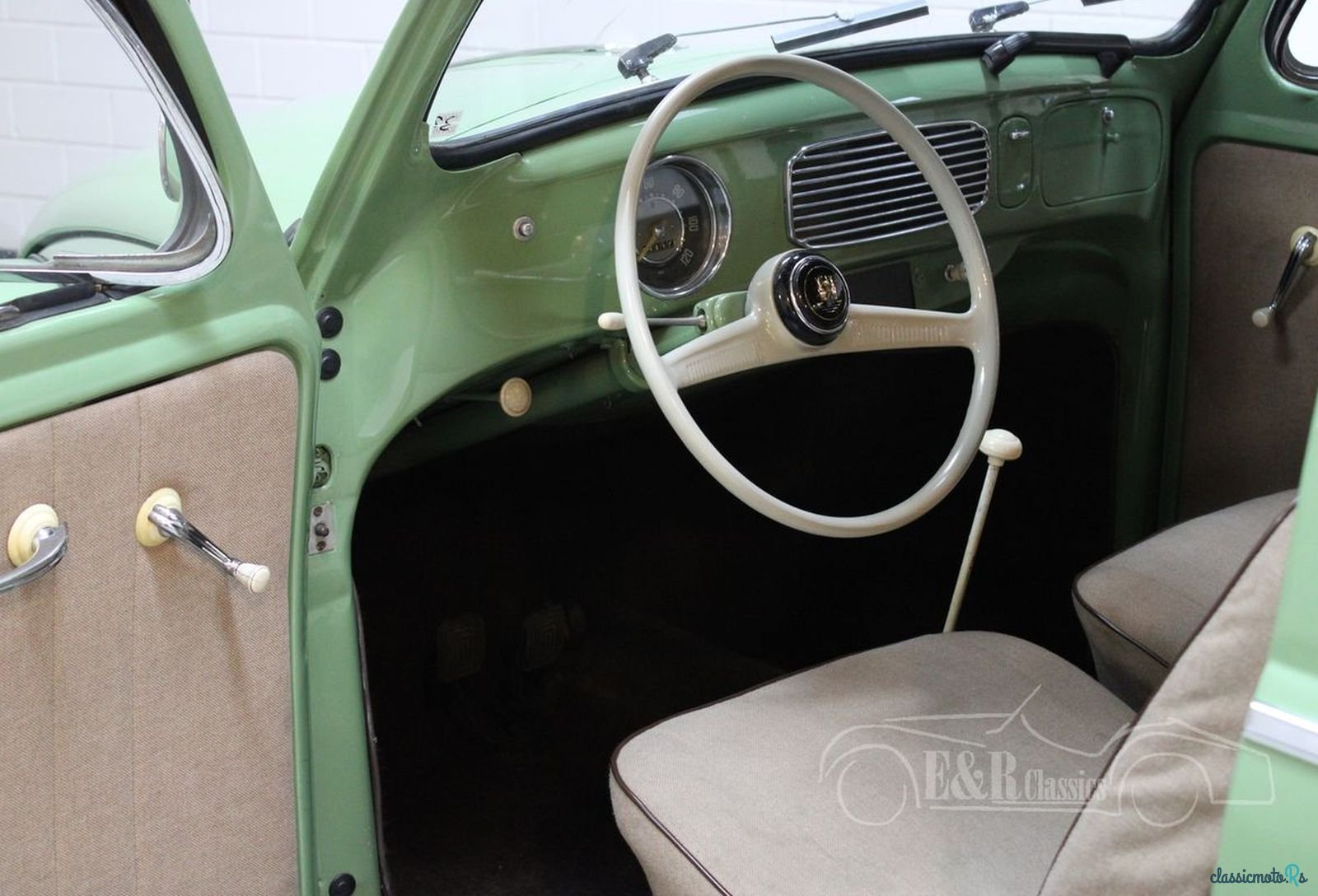 1953' Volkswagen Beetle photo #2