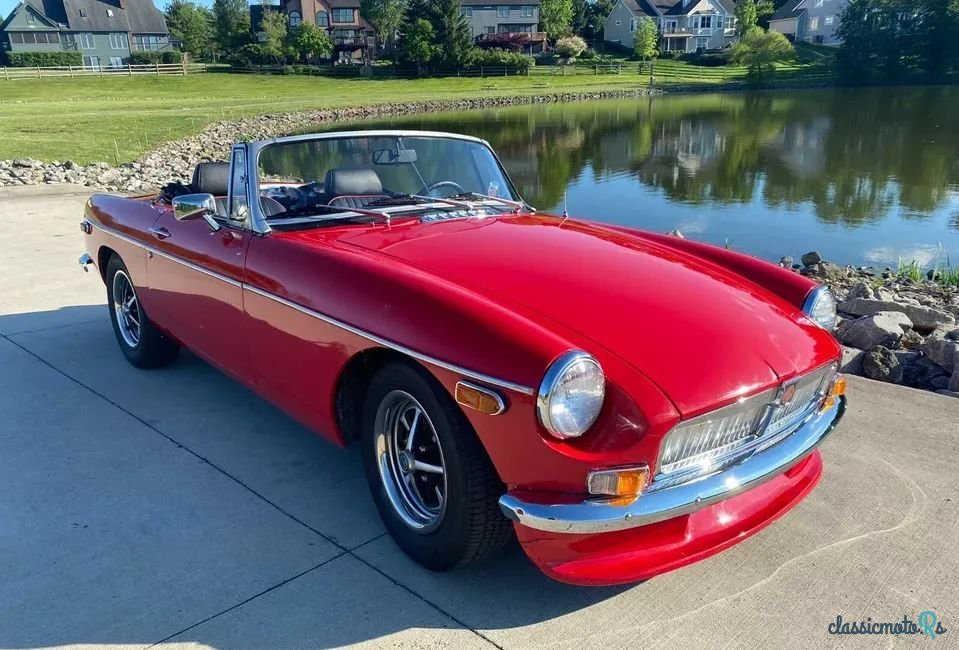 1977' MG MGB photo #1
