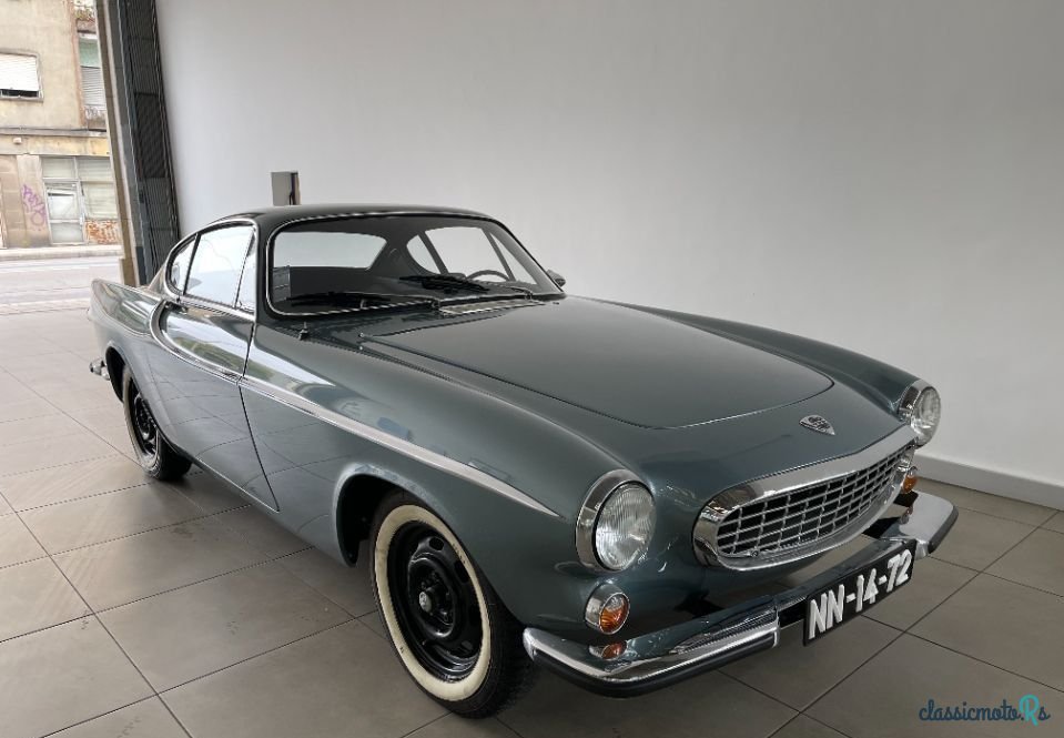 1965' Volvo P1800 photo #2