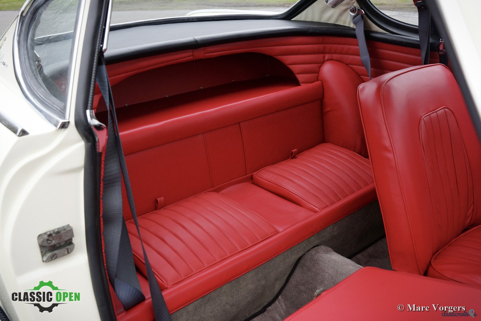 1963-volvo-p1800-jensen-for-sale-netherlands