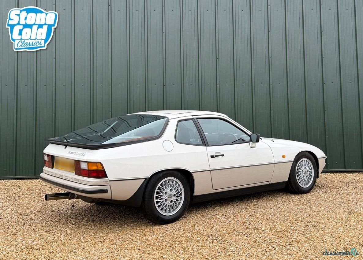 1982' Porsche 924 photo #2