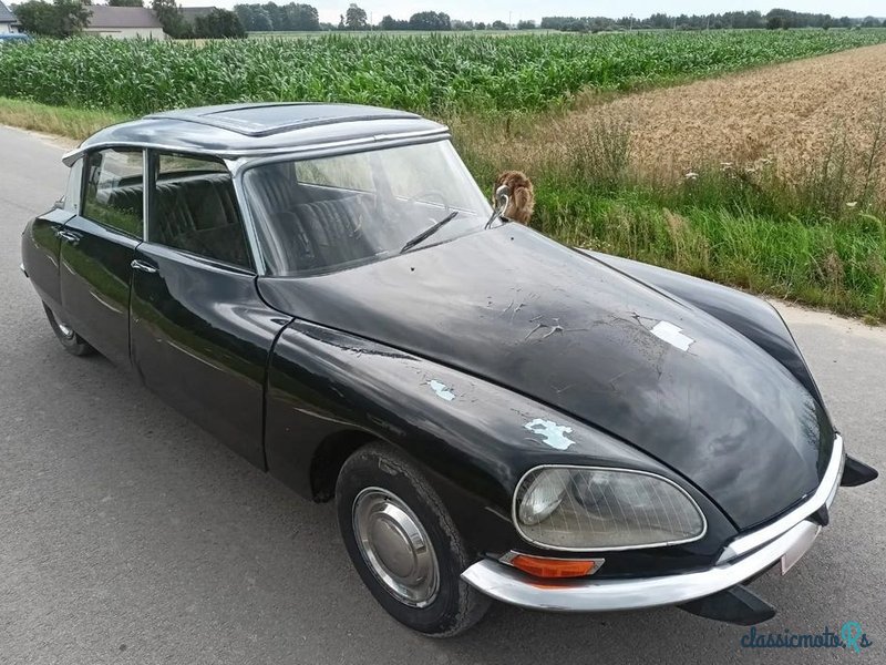 1968' Citroen DS photo #2