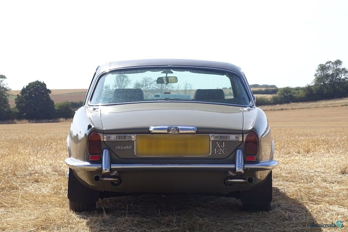 1976' Jaguar XJ photo #4