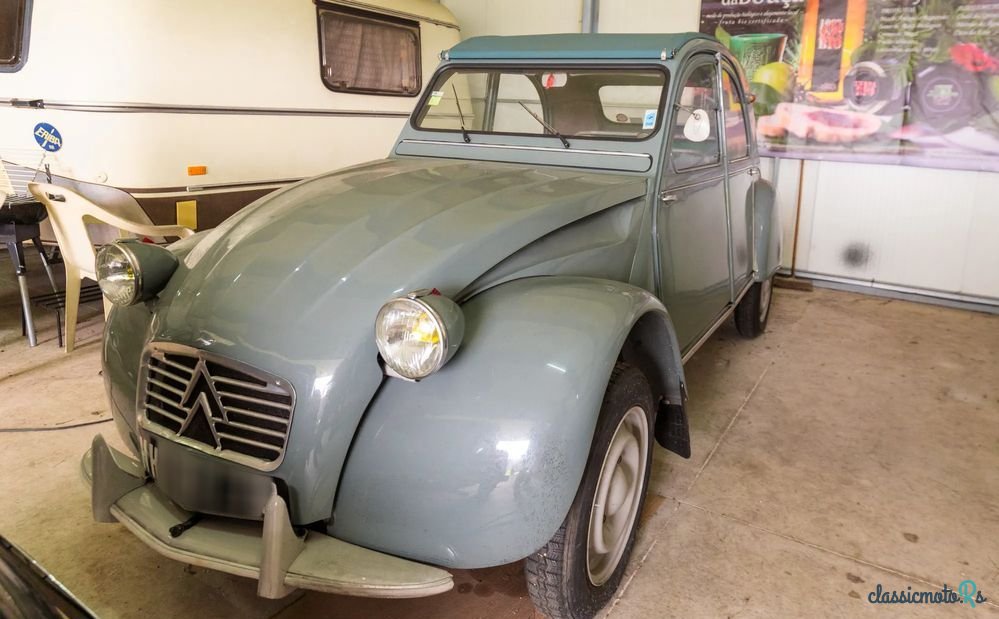 1961' Citroen 2CV photo #1