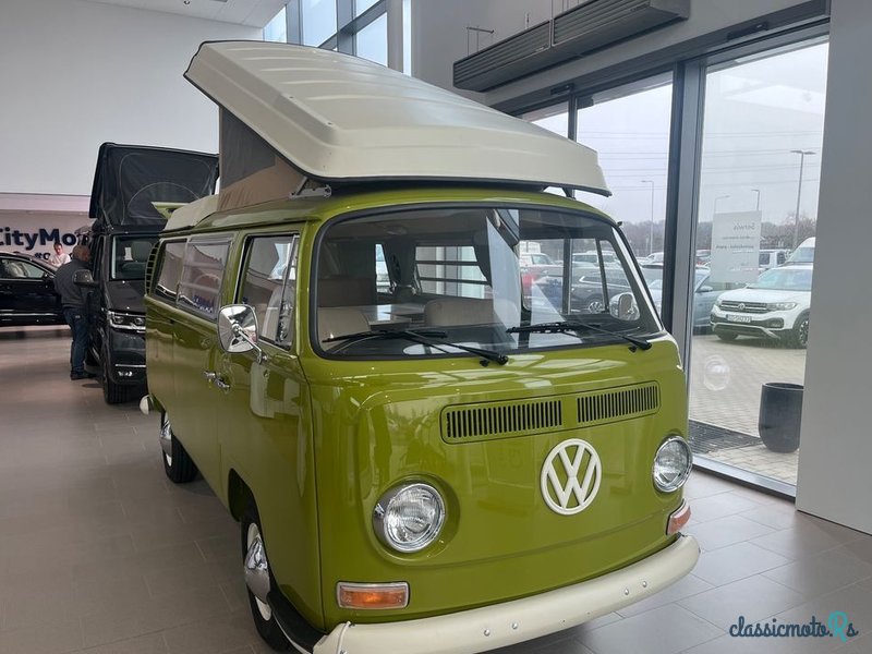 1969' Volkswagen Transporter photo #1