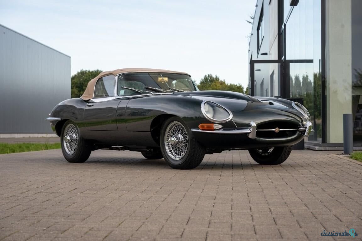 1968' Jaguar E-Type photo #3