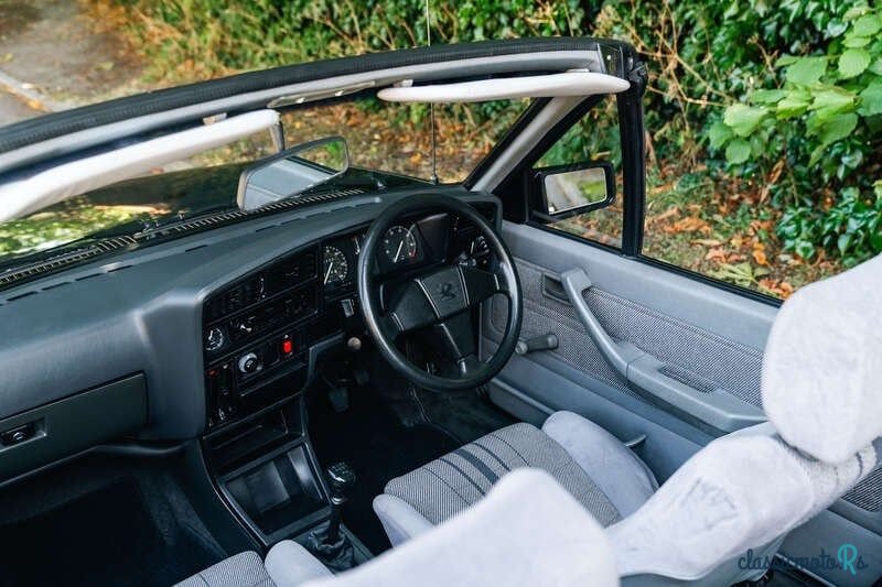 1986' Vauxhall Cavalier photo #2