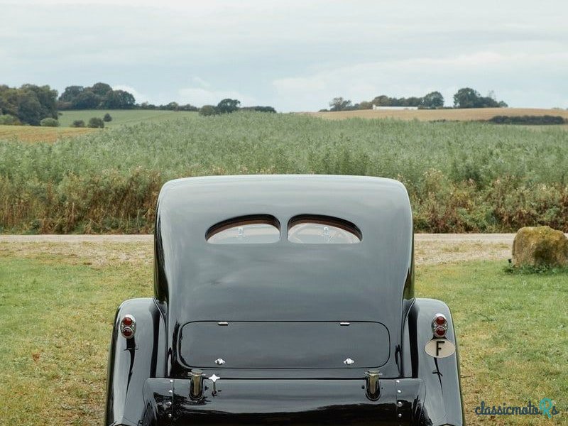 1930' Bugatti Type 46 photo #5