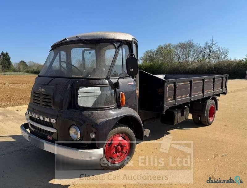 1972' Leyland Redline photo #3