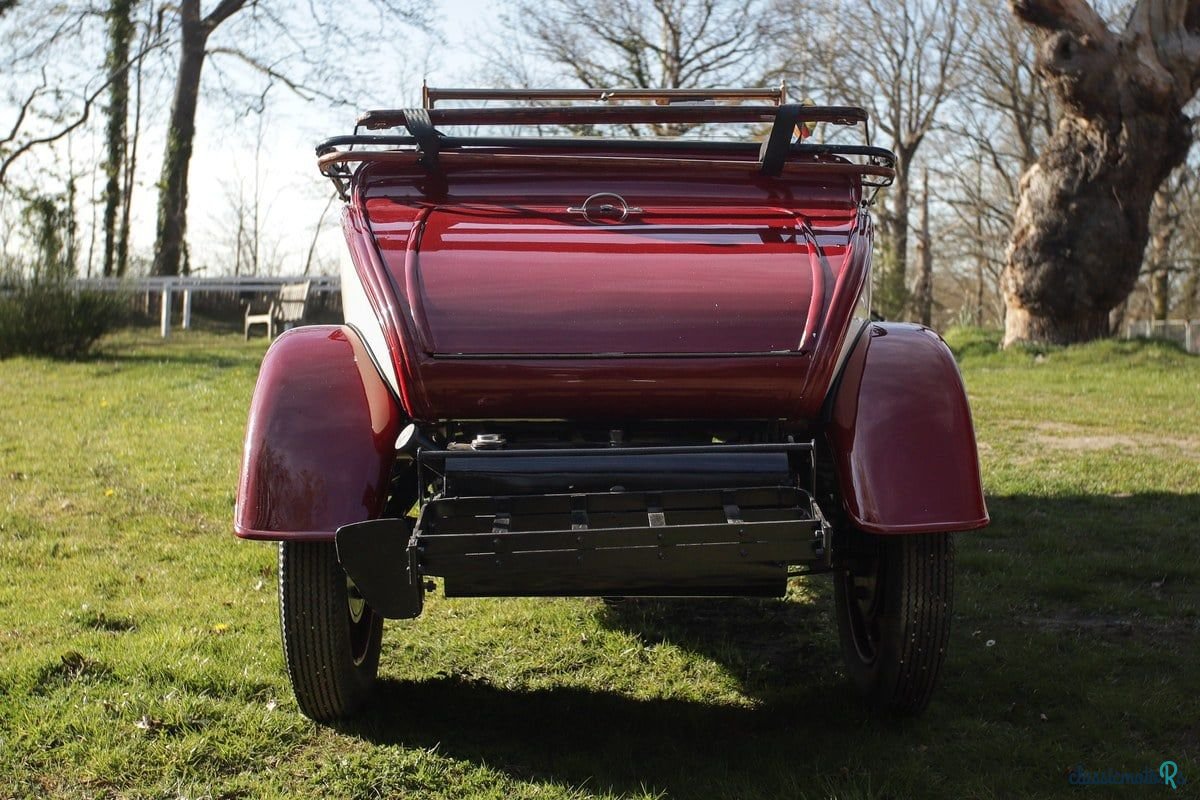 1926' AC Six photo #4