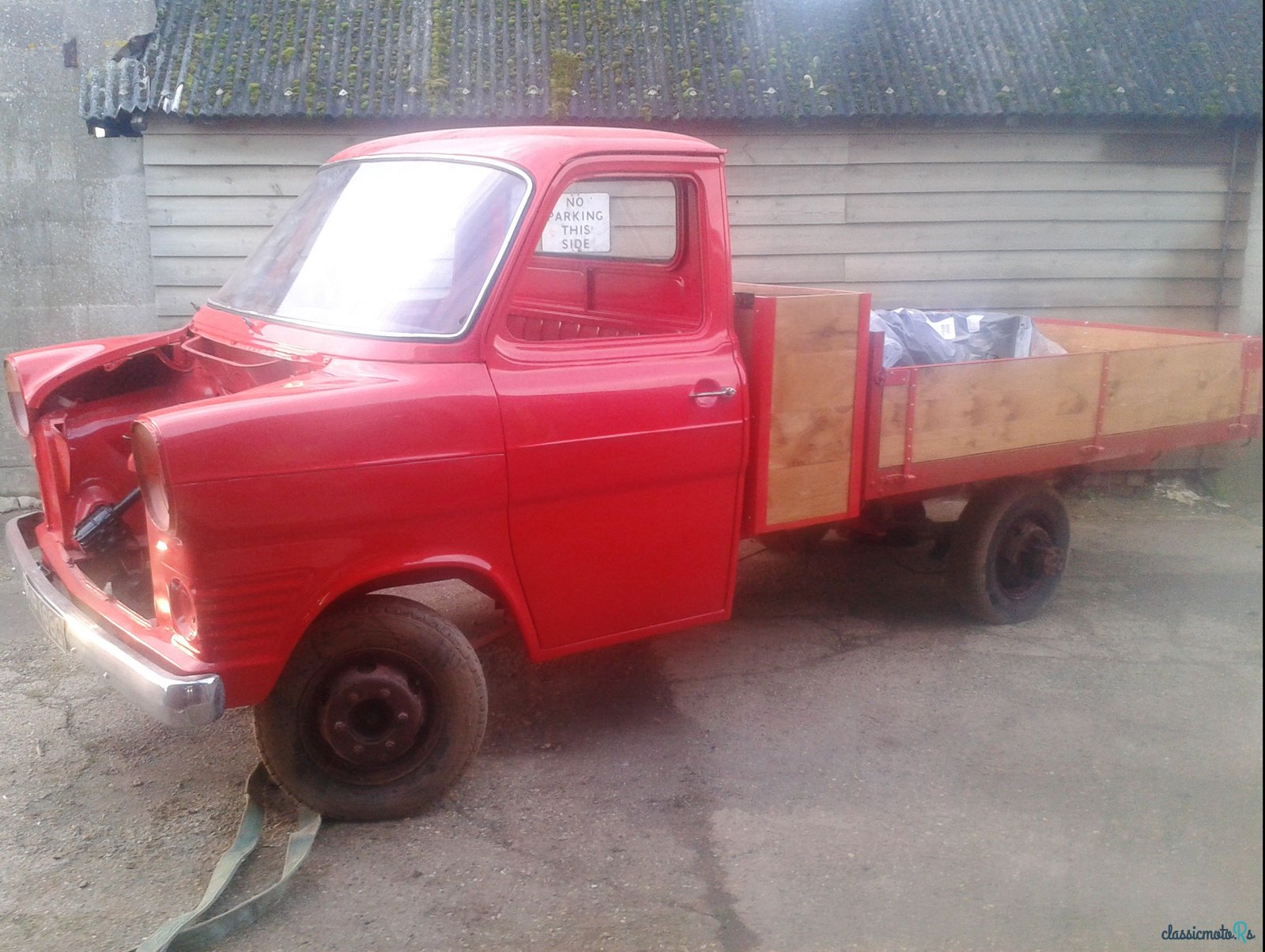1975' Ford Transit photo #2